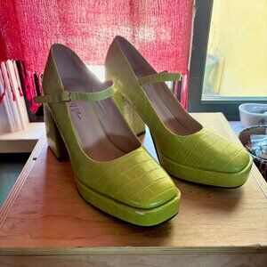 Nasty Gal Croc Lime Green Faux Leather Mary Jane Platform Heels